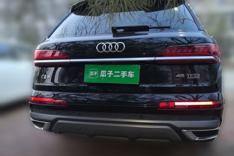 Used Audi Q7 2021 45 TFSI quattro S line Sport model Rear