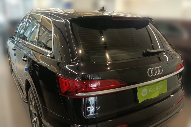 Used Audi Q7 2021 55 TFSI quattro S line Sport model Rear