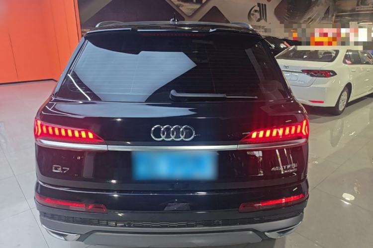 Used Audi Q7 2021 45 TFSI quattro S line Sport model Rear