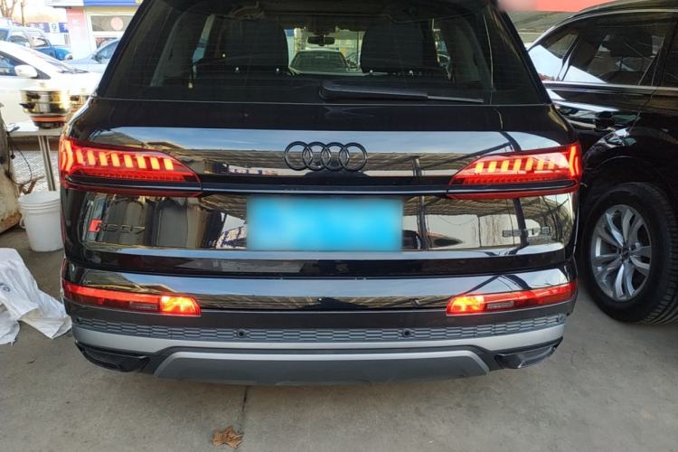 Used Audi Q7 2021 55 TFSI quattro S line Sport model Rear