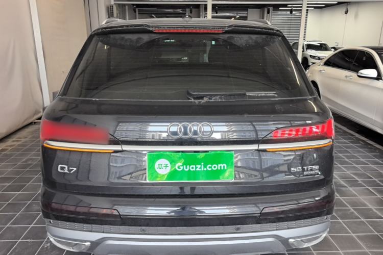 Used Audi Q7 2021 55 TFSI quattro S line Sport model Rear