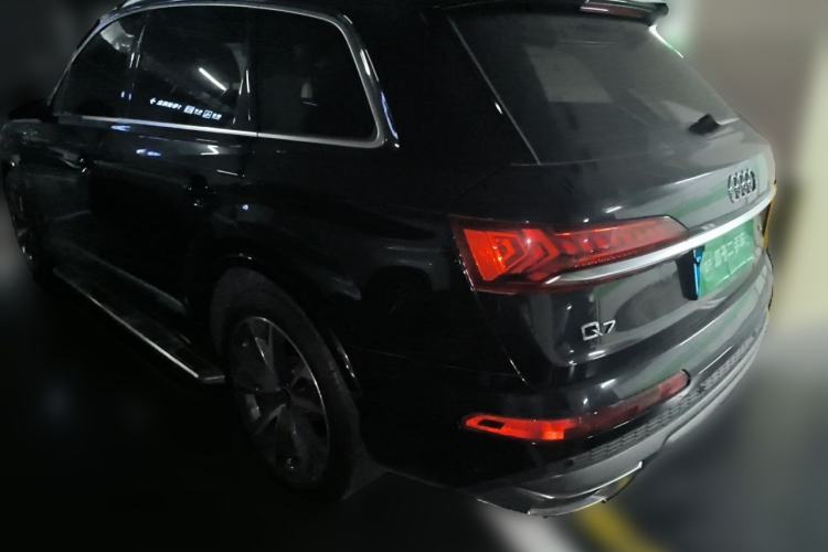 Used Audi Q7 2021 55 TFSI quattro S line Sport model Rear Left 45 Deg