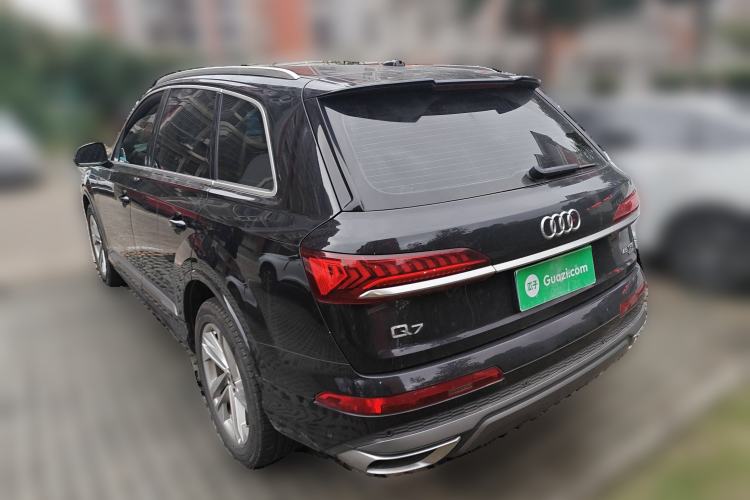 Used Audi Q7 2021 45 TFSI quattro S line Sport model Rear Left 45 Deg