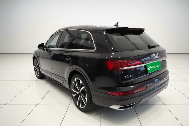 Used Audi Q7 2021 45 TFSI quattro S line Sport model Rear Left 45 Deg