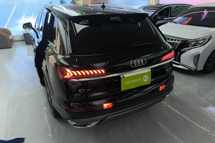 Used Audi Q7 2021 55 TFSI quattro S line Sport model Rear Left 45 Deg