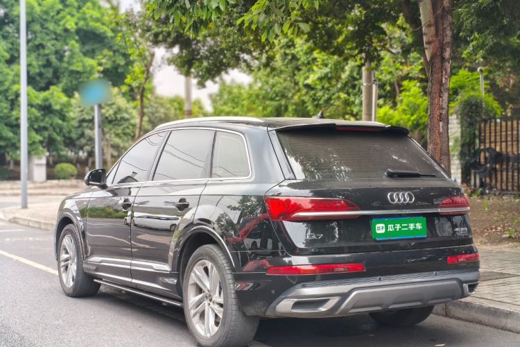 Used Audi Q7 2021 45 TFSI quattro S line Sport model Rear Left 45 Deg