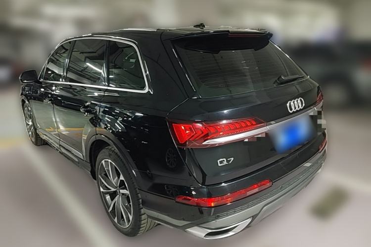 Used Audi Q7 2021 55 TFSI quattro S line Sport model Rear Left 45 Deg