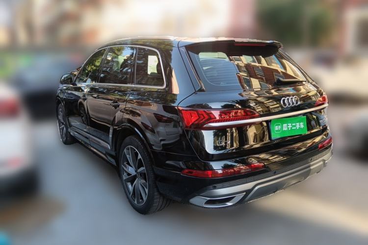 Used Audi Q7 2021 55 TFSI quattro S line Sport model Rear Left 45 Deg