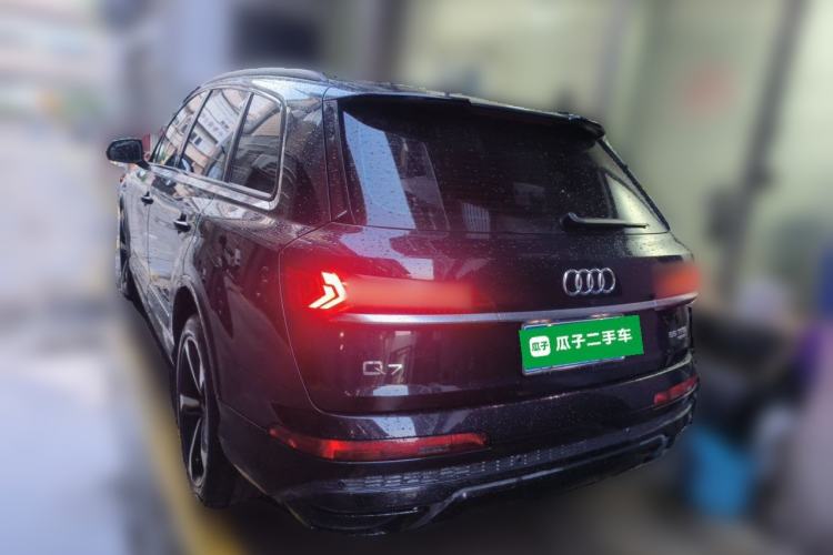 Used Audi Q7 2021 55 TFSI quattro S line Sport model Rear Left 45 Deg