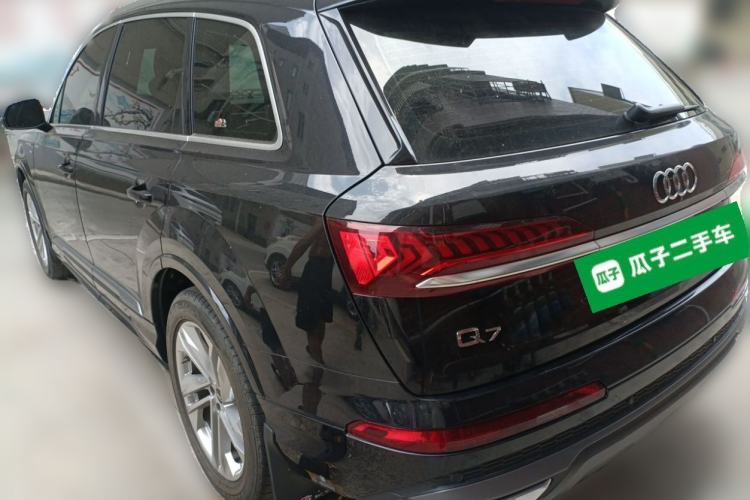 Used Audi Q7 2021 45 TFSI quattro S line Sport model Rear Left 45 Deg