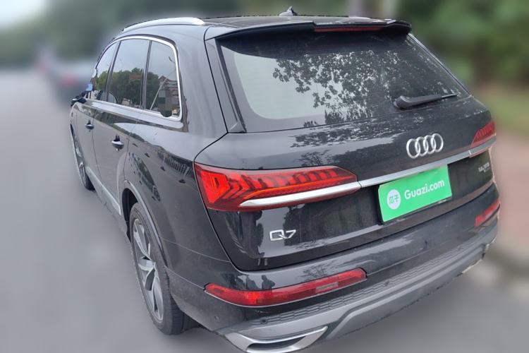 Used Audi Q7 2021 55 TFSI quattro S line Sport model Rear Left 45 Deg