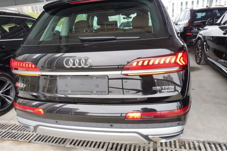 Used Audi Q7 2021 55 TFSI quattro S line Prestige Edition Rear