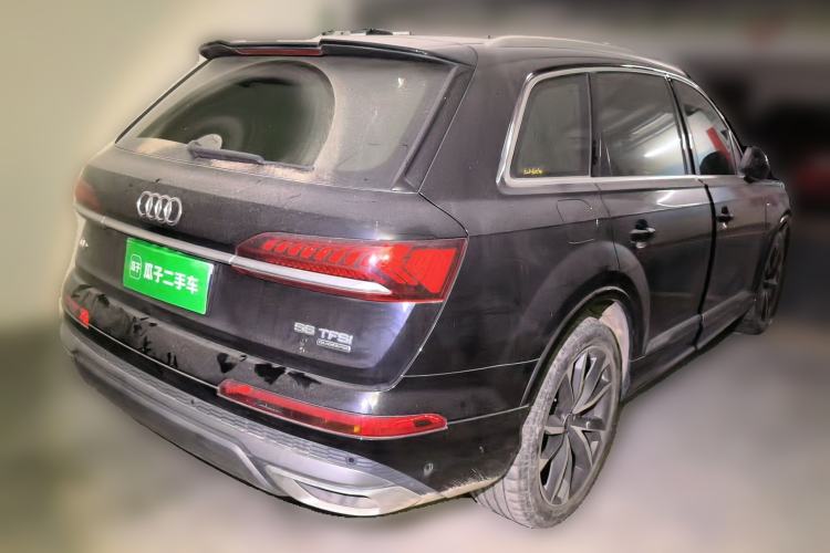 Used Audi Q7 2021 55 TFSI quattro S line Sport model Rear Right 45 Deg