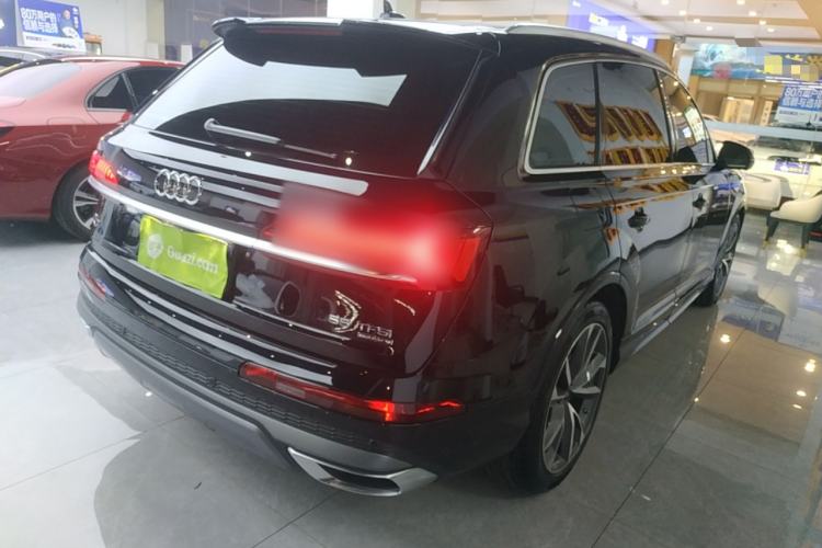Used Audi Q7 2021 55 TFSI quattro S line Sport model Rear Right 45 Deg