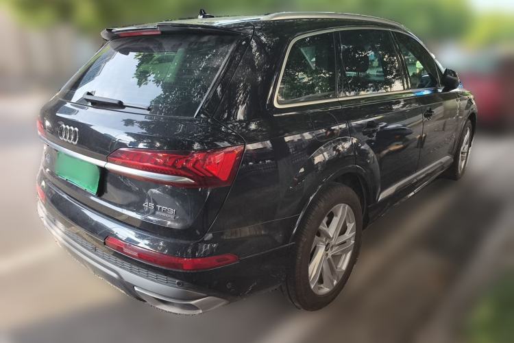 Used Audi Q7 2021 45 TFSI quattro S line Sport model Rear Right 45 Deg