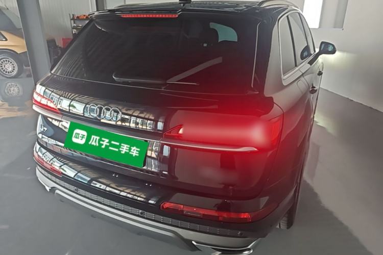 Used Audi Q7 2021 45 TFSI quattro S line Sport model Rear Right 45 Deg