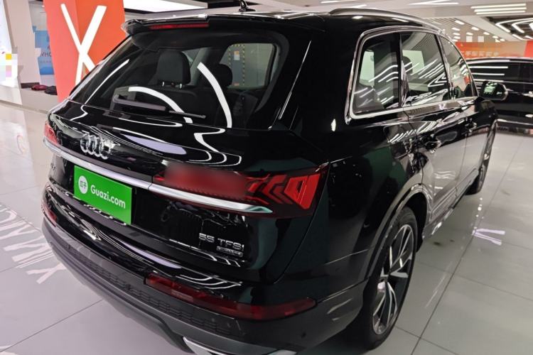 Used Audi Q7 2021 55 TFSI quattro S line Sport model Rear Right 45 Deg