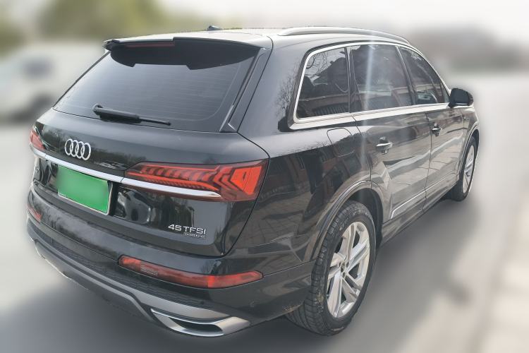 Used Audi Q7 2021 45 TFSI quattro S line Sport model Rear Right 45 Deg
