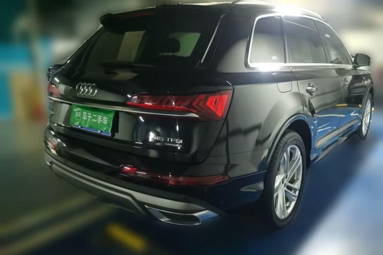 Used Audi Q7 2021 45 TFSI quattro S line Sport model Rear Right 45 Deg
