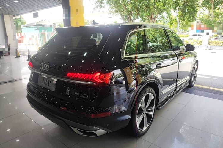 Used Audi Q7 2021 55 TFSI quattro S line Sport model Rear Right 45 Deg