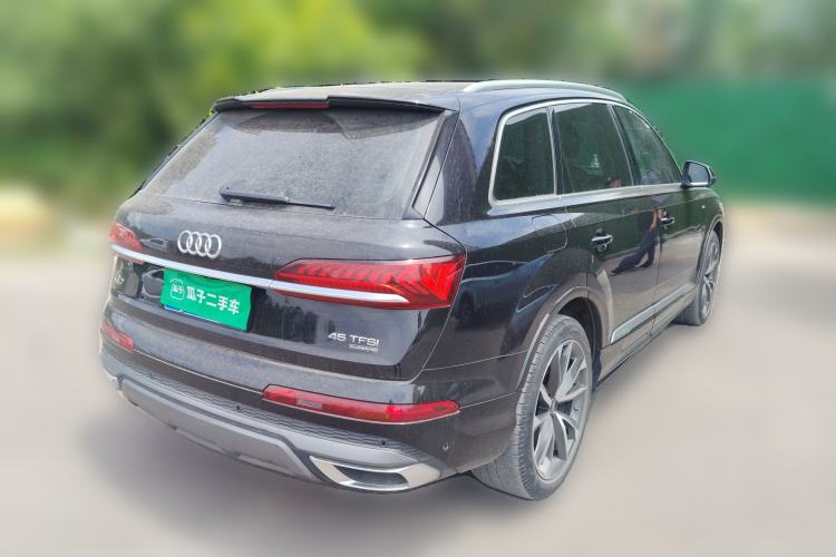 Used Audi Q7 2021 45 TFSI quattro S line Luxury Edition Rear Right 45 Deg