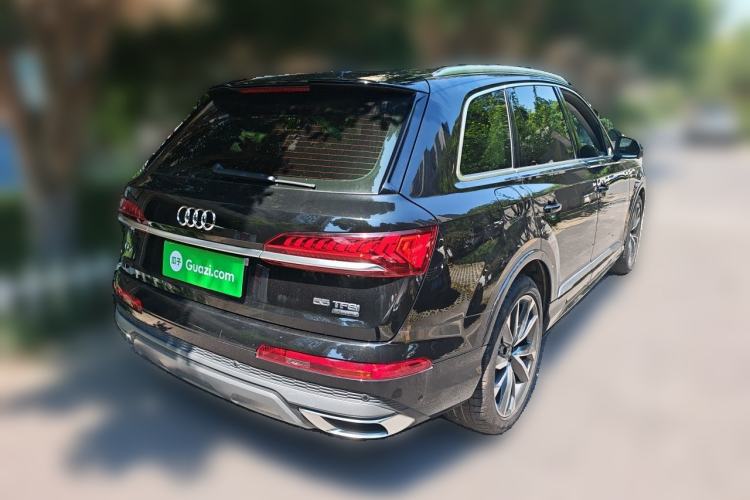 Used Audi Q7 2021 55 TFSI quattro S line Sport model Rear Right 45 Deg