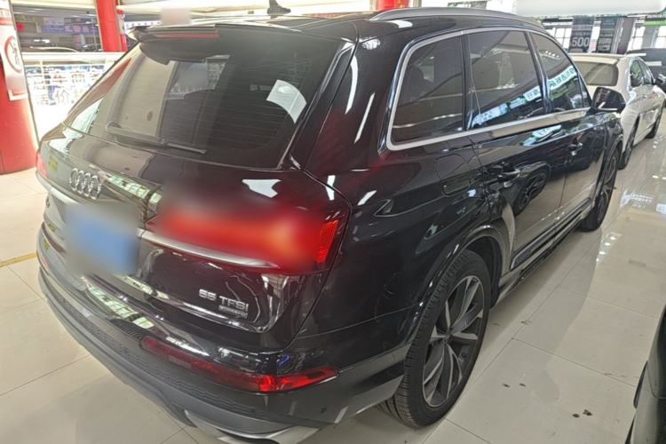 Used Audi Q7 2021 55 TFSI quattro S line Sport model Rear Right 45 Deg