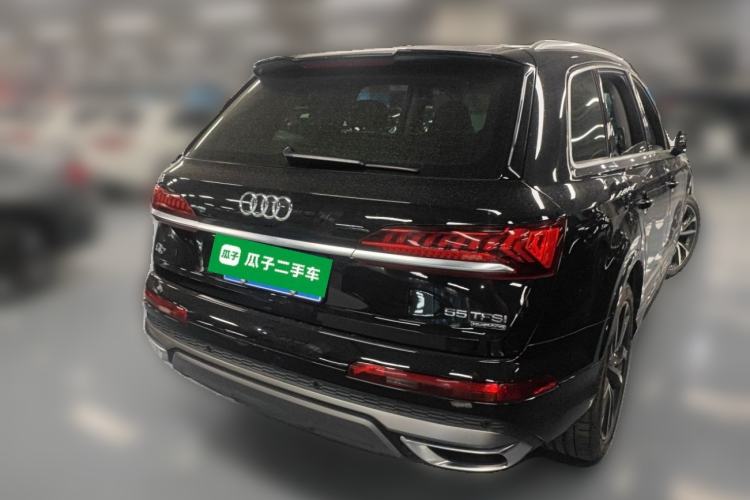 Used Audi Q7 2021 55 TFSI quattro S line Sport model Rear Right 45 Deg