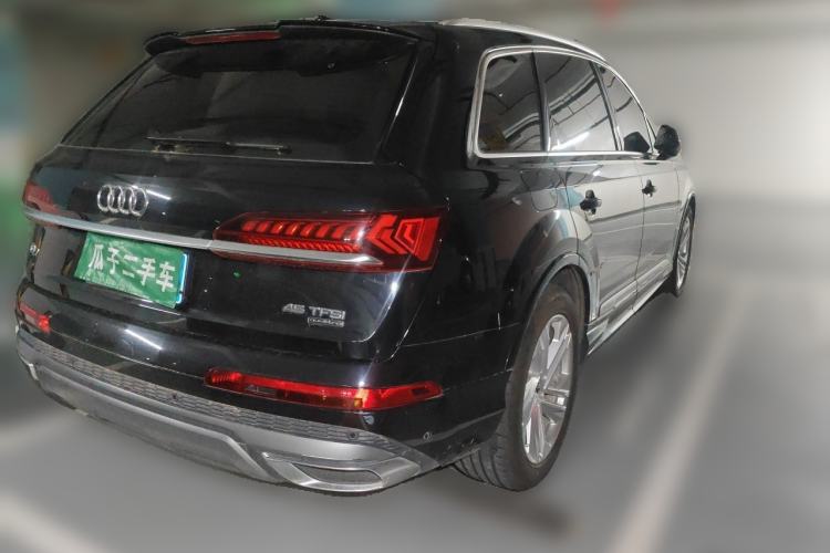 Used Audi Q7 2021 45 TFSI quattro S line Luxury Edition Rear Right 45 Deg