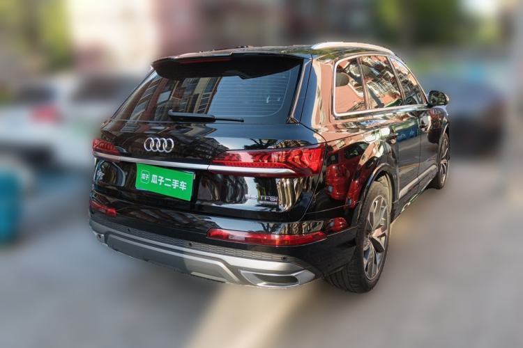 Used Audi Q7 2021 55 TFSI quattro S line Sport model Rear Right 45 Deg