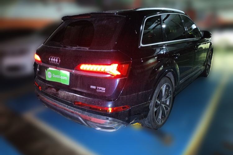 Used Audi Q7 2021 55 TFSI quattro S line Sport model Rear Right 45 Deg