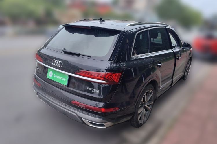 Used Audi Q7 2021 55 TFSI quattro S line Sport model Rear Right 45 Deg