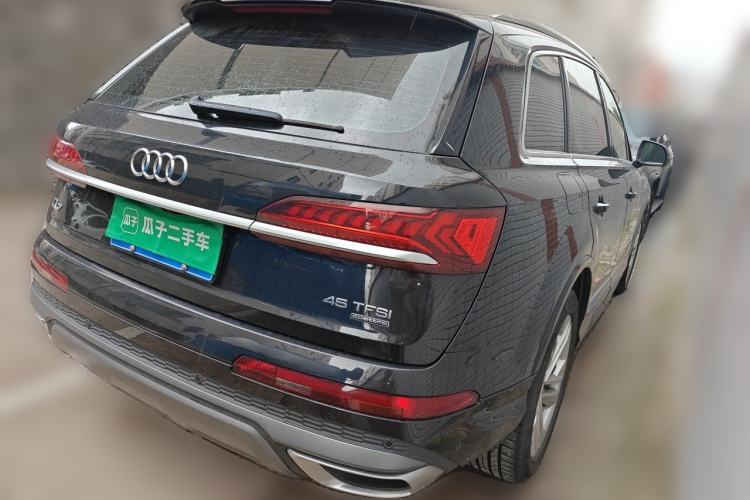 Used Audi Q7 2021 45 TFSI quattro S line Sport model Rear Right 45 Deg