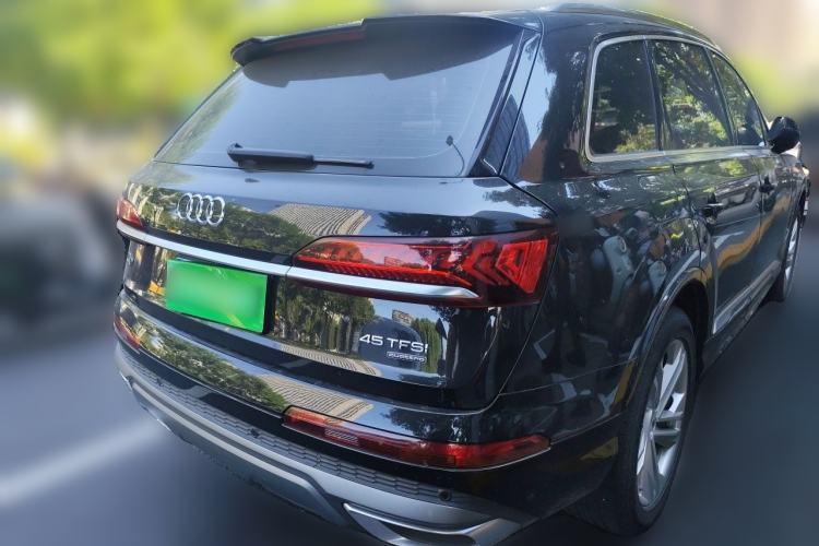 Used Audi Q7 2021 45 TFSI quattro S line Sport model Rear Right 45 Deg
