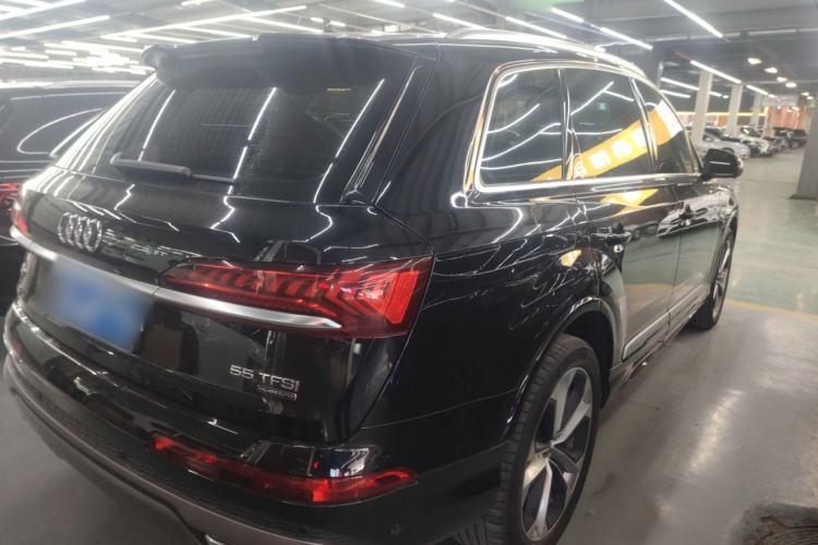 Used Audi Q7 2021 55 TFSI quattro S line Sport model Rear Right 45 Deg