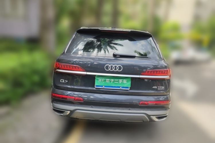 Used Audi Q7 2021 45 TFSI quattro S line Sport model Rear