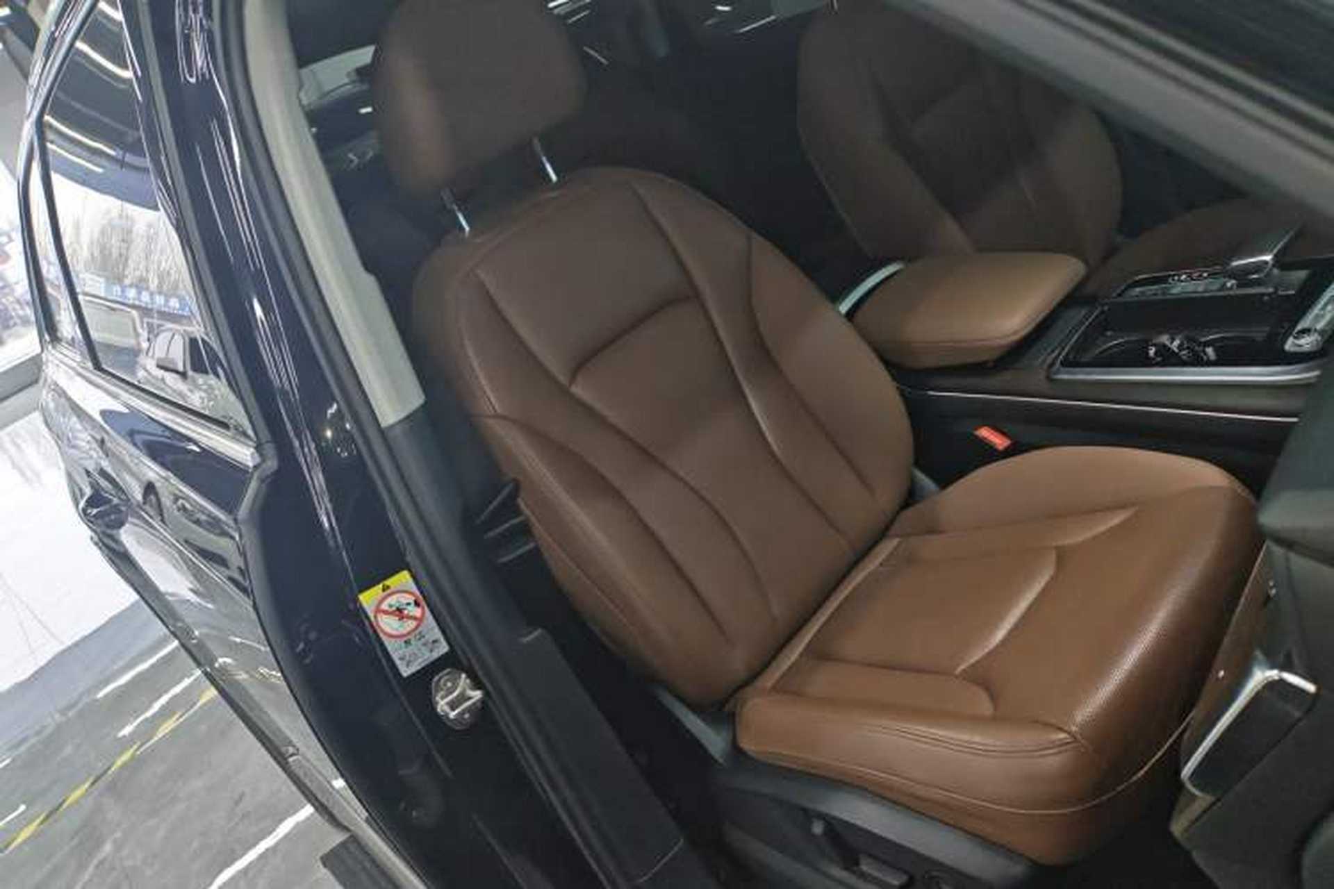 Used Audi Q7 2021 55 TFSI quattro S line Sport model Right Front Seat