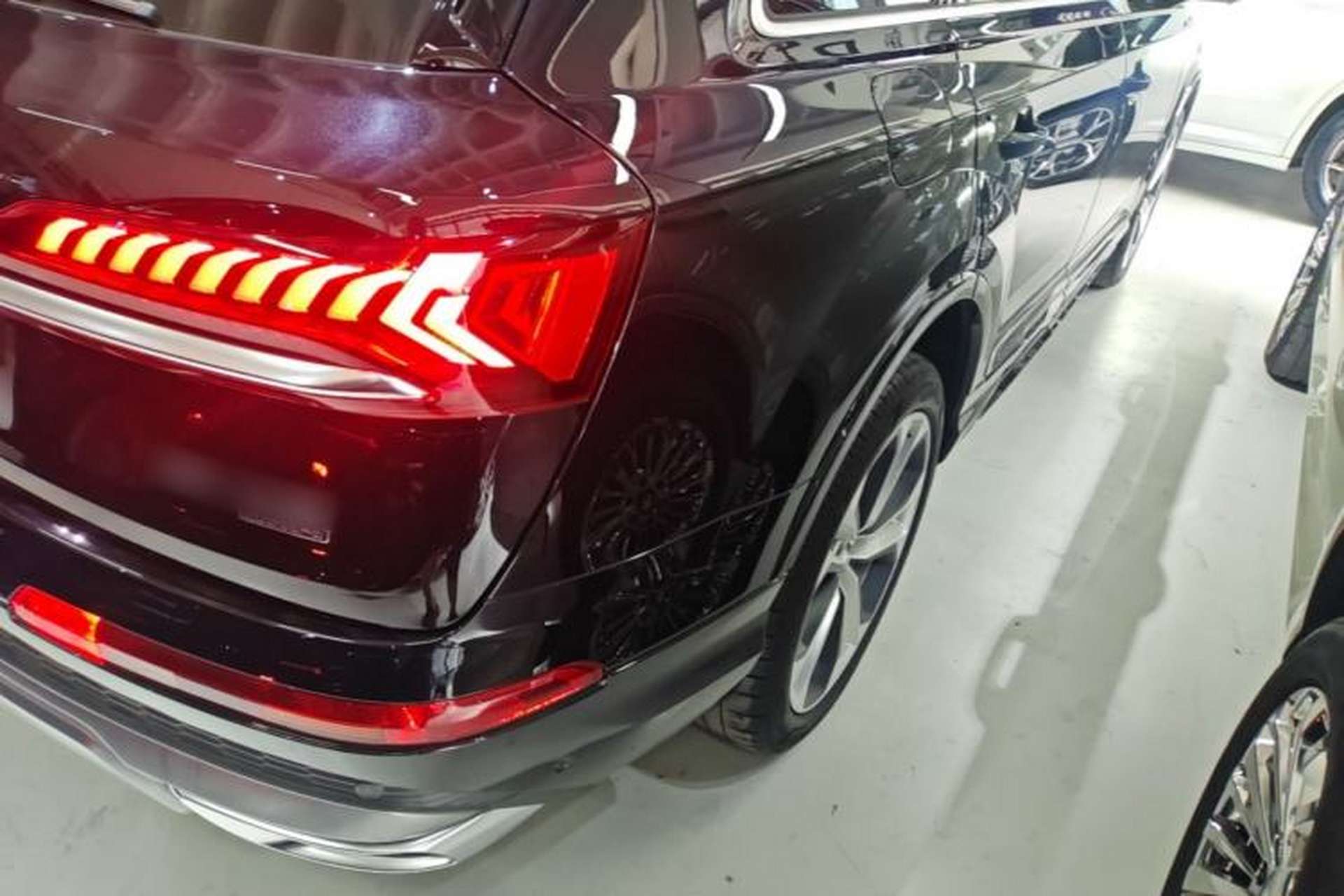 Used Audi Q7 2021 55 TFSI quattro S line Prestige Edition Right Rear Taillight