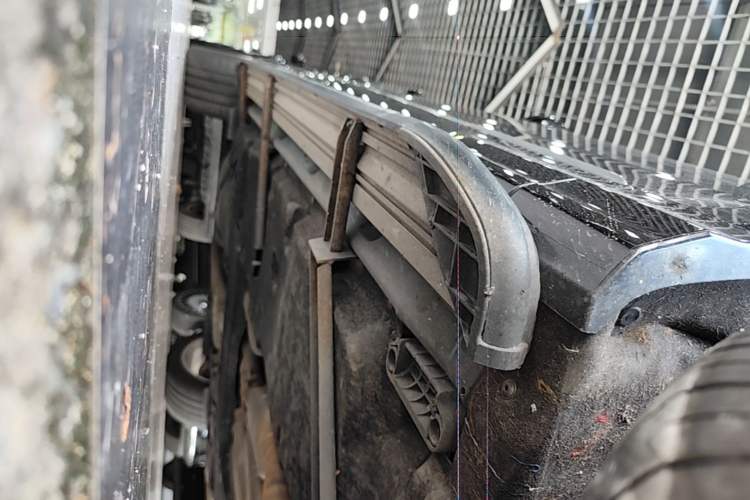 Used Audi Q7 2021 55 TFSI quattro S line Sport model Right Side Sill