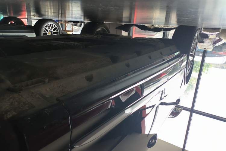 Used Audi Q7 2021 45 TFSI quattro S line Sport model Right Side Sill