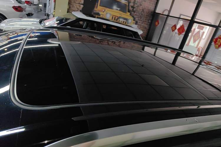 Used Audi Q7 2021 55 TFSI quattro S line Sport model Roof