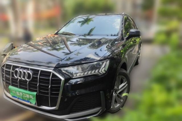 Used Audi Q7 2021 45 TFSI quattro S line Sport model