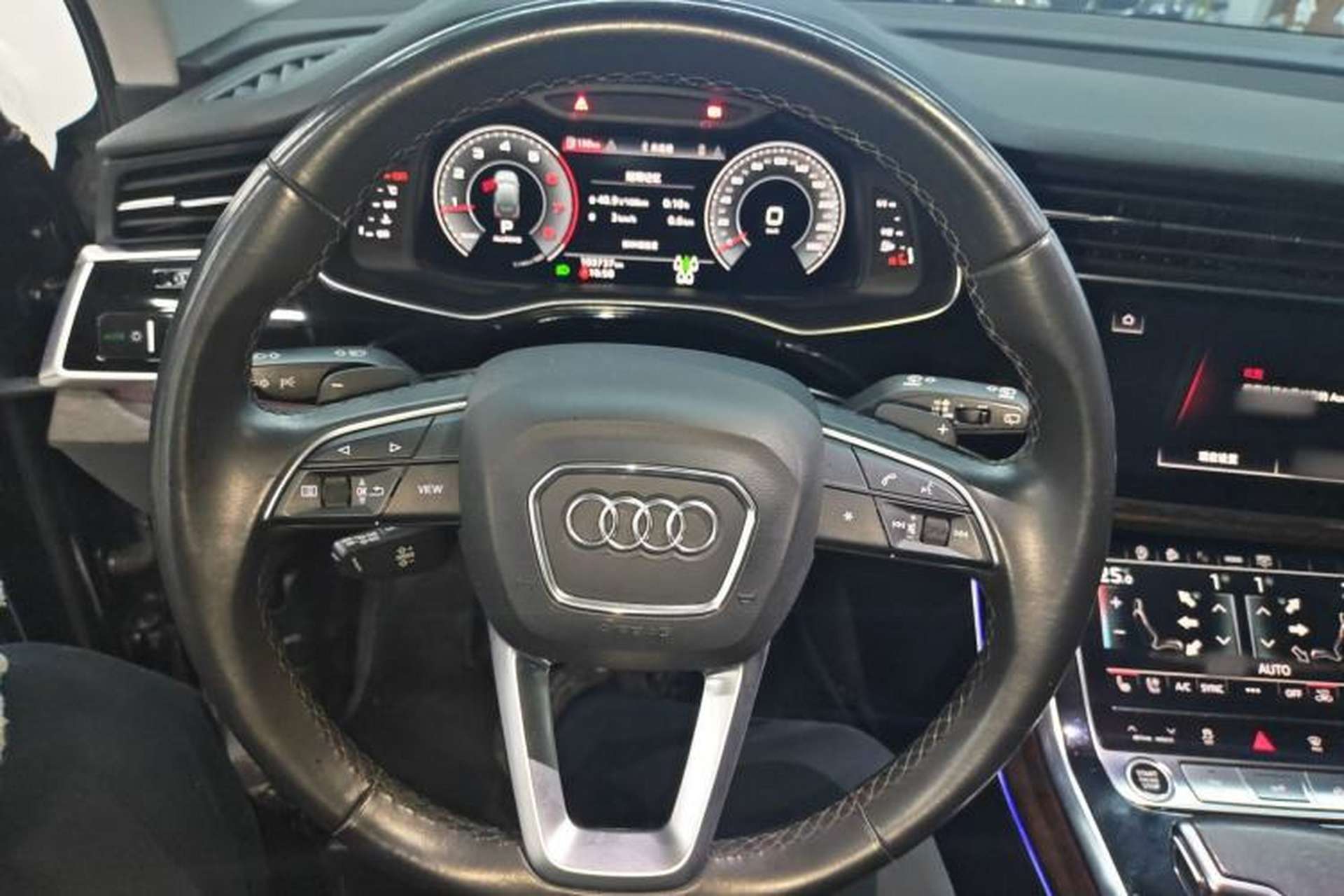 Used Audi Q7 2021 55 TFSI quattro S line Sport model Steering Wheel