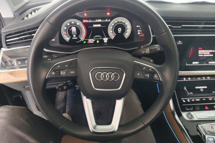 Used Audi Q7 2021 55 TFSI quattro S line Prestige Edition Steering Wheel