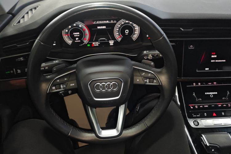 Used Audi Q7 2021 55 TFSI quattro S line Sport model Steering Wheel
