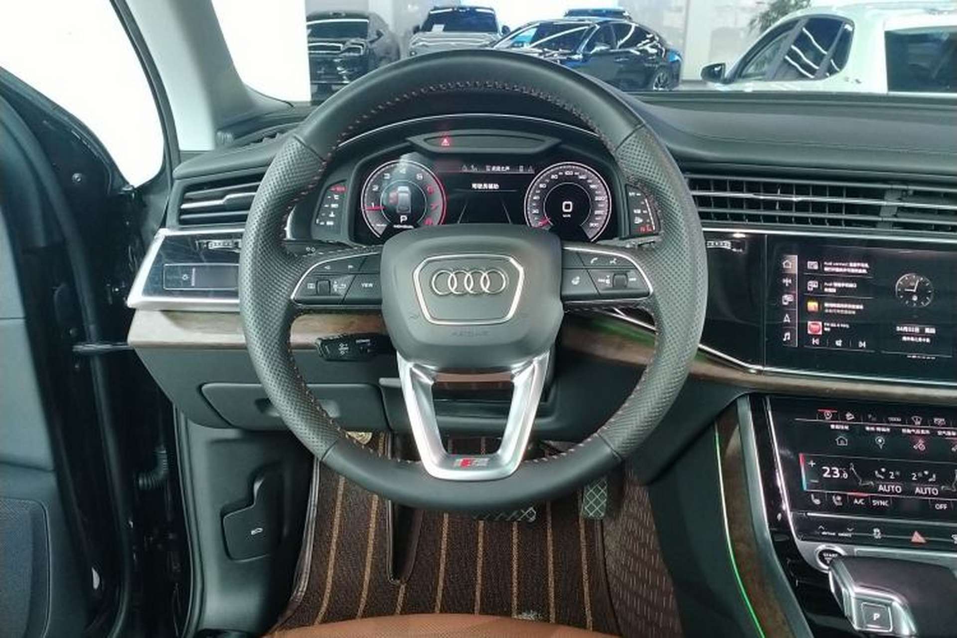 Used Audi Q7 2021 55 TFSI quattro S line Sport model Steering Wheel