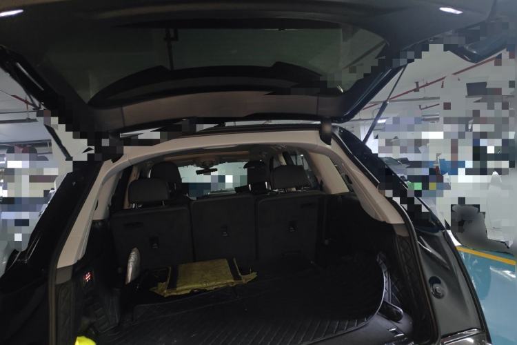 Used Audi Q7 2021 55 TFSI quattro S line Sport model Trunk