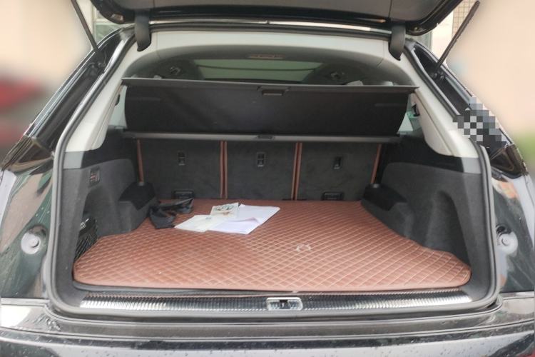 Used Audi Q7 2021 45 TFSI quattro S line Sport model Trunk