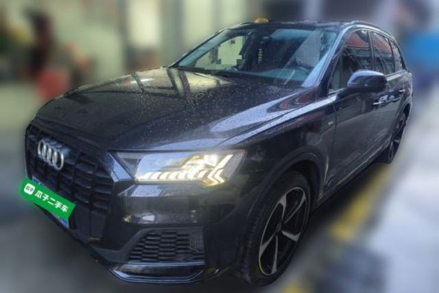 Used Audi Q7 2021 55 TFSI quattro S line Sport model