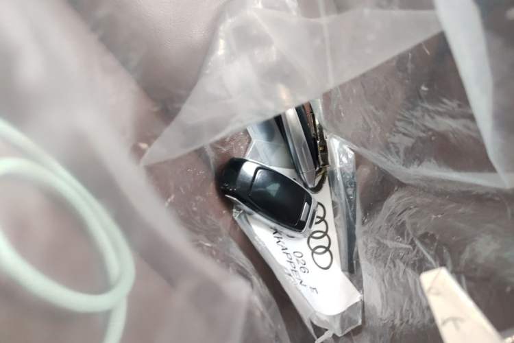 Used Audi Q7 2021 45 TFSI quattro S line Sport model Vehicle Key